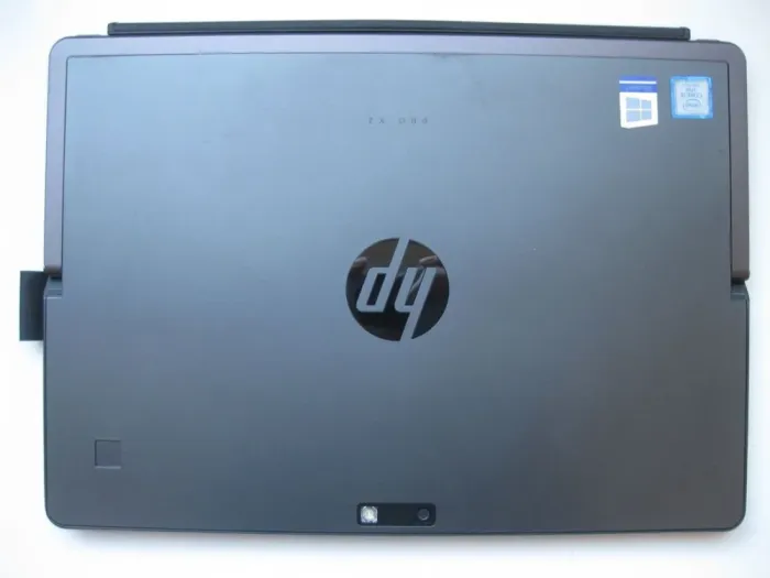 Нетбук-трансформер HP Pro x2 612 G2 / 12" (1920x1280) IPS Touch / Intel Core i5-7Y57 (2 (4) ядра по 1.2 - 3.3 GHz) / 8 GB DDR3 / 256 GB SSD / Intel HD Graphics 615 / WebCam / Win 10 Pro б/в - зображення 3