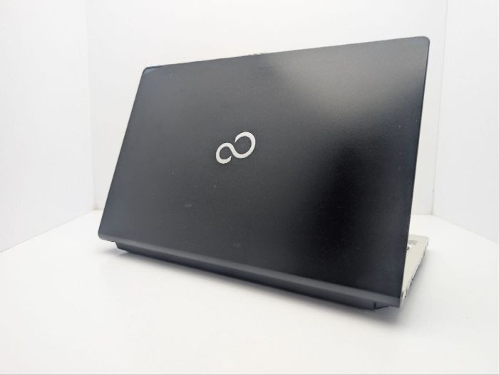 Ультрабук Fujitsu LifeBook S935 / 13.3" (1920x1080) IPS / Intel Core i5-5200U (2 (4) ядра 2.2 - 2.7 GHz) / 8 GB DDR3 / 256 GB SSD / Intel HD Graphics 5500 / WebCam б/в - изображение 8