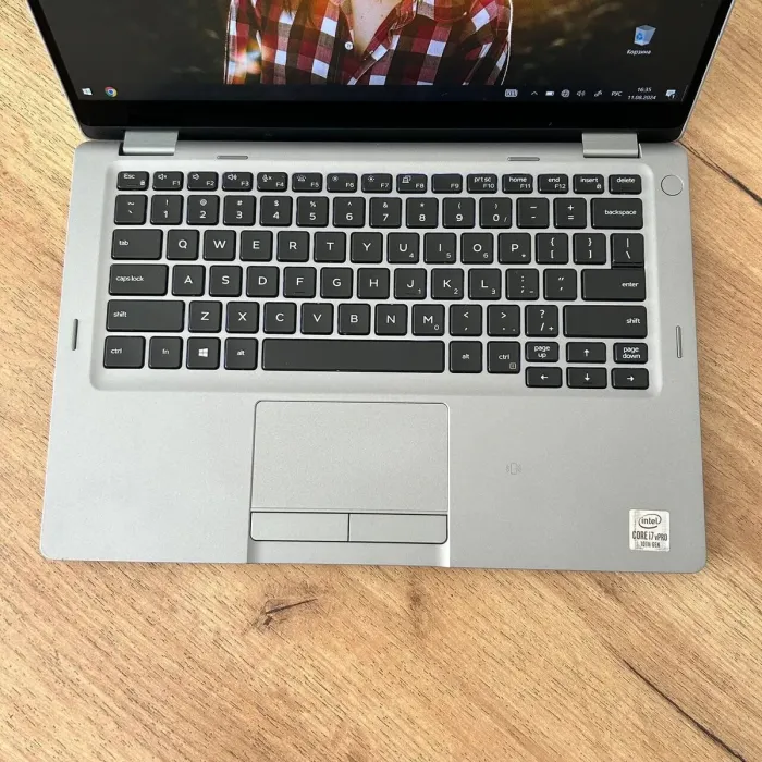 Ультрабук-трансформер Б-клас Dell Latitude 5310 2-in-1 / 13.3" (1920x1080) IPS Touch / Intel Core i7-10610U (4 (8) ядра по 1.8 - 4.9 GHz) / 16 GB DDR4 / 512 GB SSD / UHD Graphics / WebCam б/в - зображення 7