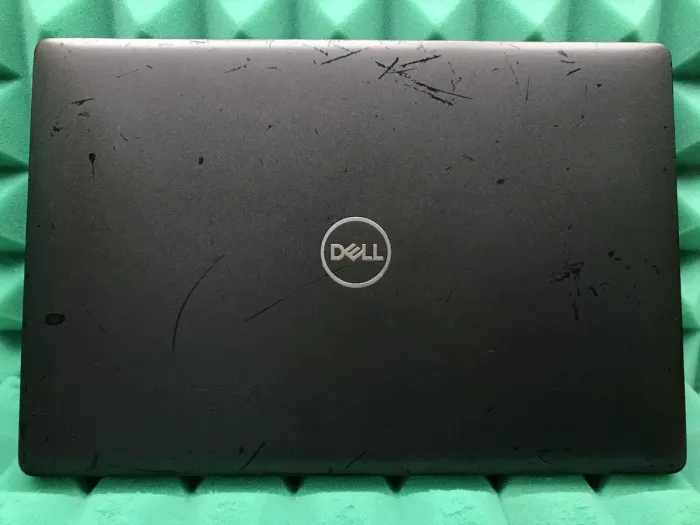 Ультрабук Б-клас Dell Latitude 5400 / 14" (1920x1080) IPS / Intel Core i7-8665U (4 (8) ядра по 1.9 - 4.8 GHz) / 8 GB DDR4 / 256 GB SSD M.2 / Intel UHD Graphics 620 / WebCam / USB 3.1 / HDMI / Windows 10 б/в - зображення 5