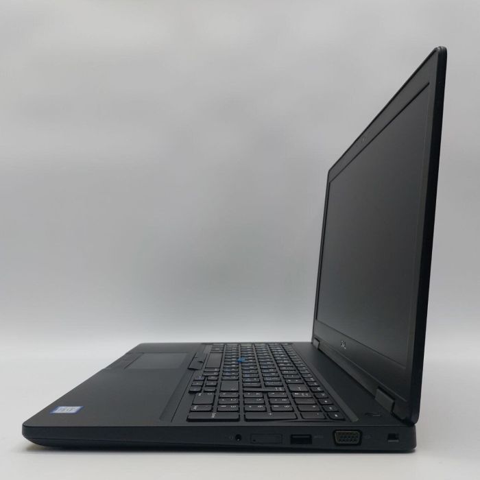 Ноутбук Dell Latitude 5590 / 15.6" (1920x1080) TN / Intel Core i5-8350U (4 (8) ядра по 1.7 - 3.6 GHz) / 16 GB DDR4 / 256 GB SSD NVMe / Intel UHD Graphics 620 / WebCam б/в - зображення 6