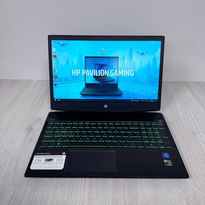 Ігровий ноутбук Б-класу HP Pavilion Gaming 15-cx0058wm / 15,6" (1920x1080) IPS / Intel Core i5-8300H (4 (8) ядра по 2,3 - 4,0 ГГц) / 8 ГБ DDR4 / 256 ГБ SSD / nVidia GeForce GTX 1050, 4 ГБ GDDR5, 128-біт / WebCam б/в - зображення 2
