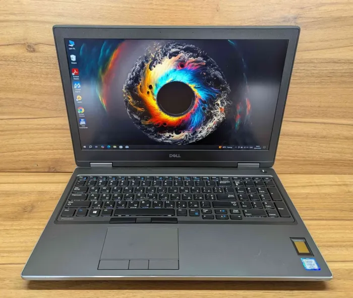 Мобільна робоча станція Dell Precision 7540 / 15.6" (1920x1080) IPS / Intel Core i5-9400H (4 (8) ядра по 2.5 - 4.3 GHz) / 32 GB DDR4 / 512 GB SSD / nVidia Quadro T2000, 4 GB GDDR5, 128-bit / TouchID / Windows 10 б/в - зображення 2