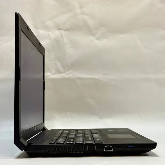 Ноутбук Lenovo B590 / 15.6" (1366x768) TN / Intel Core i5-2520M (2 (4) ядра по 2.5 - 3.2 GHz) / 8 GB DDR3 / 120 GB SSD / Intel HD Graphics 3000 / WebCam / DVD-ROM / Windows 10 Pro б/в - зображення 4