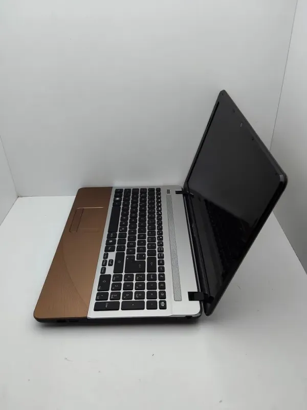 Ігровий ноутбук Acer Pakard TSX66 / 15.6" (1366x768) TN / Intel Core i5-2410M (2 (4) ядра по 2.3 - 2.9 GHz) / 6 GB DDR3 / 1000 GB HDD / nVidia GeForce GT 540M, 2 GB DDR3, 128-bit / WebCam б/в - зображення 6