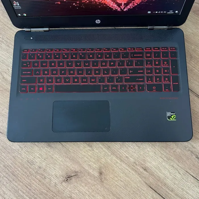 Ігровий ноутбук Б-клас HP Omen 15-ax210nr / 15.6" (1920x1080) IPS / Intel Core i7-7700HQ (4 (8) ядра по 2.8 - 3.8 GHz) / 8 GB DDR4 / 256 GB SSD / nVidia GeForce GTX 1050 Ti, 4 GB GDDR5, 128-bit / WebCam б/в - зображення 7