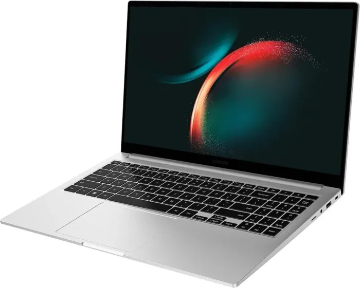 Ультрабук Samsung Galaxy Book 3 (D5706800) / 14" (2880x1800) OLED / Intel Core i7-1360P (12 (16) ядер по 2.2 - 5.0 GHz) / 16 GB DDR4 / 512 GB SSD / Intel Iris Xe Graphics / WebCam / Win 11 б/в - зображення 4