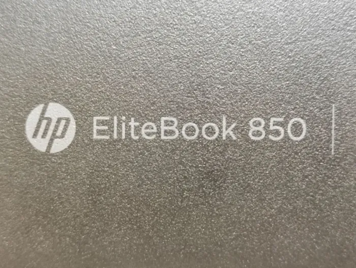 Ноутбук HP Elitebook 850 G2 / 15.6" (1366x768) TN / Intel Core i5-5300U (2 (4) ядра по 2.3 - 2.9 GHz) / 16 GB DDR3 / 256 GB SSD / AMD Radeon R7 M260X, 1 GB DDR5, 128-bit / WebCam б/в - зображення 8