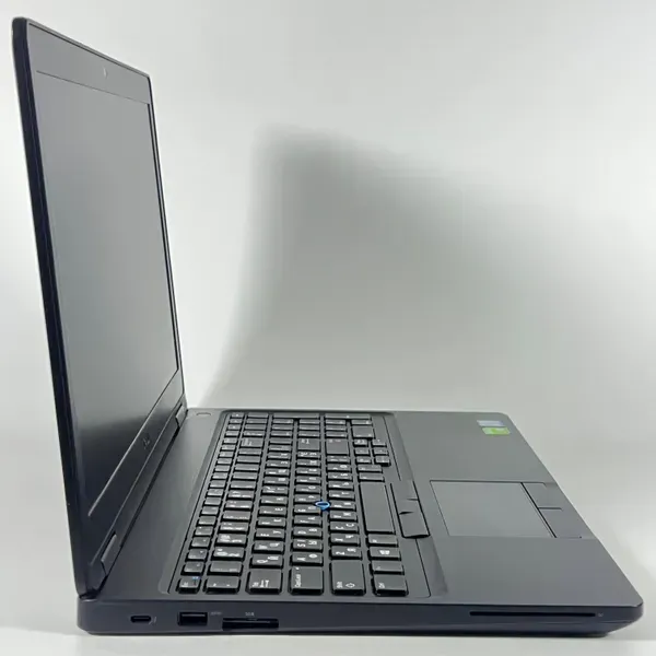 Ноутбук Dell Latitude 5591 / 15.6" (1920x1080) IPS / Intel Core i5-8400H (4 ядра по 2.5 - 4.2 GHz) / 16 GB DDR4 / 512 GB SSD / nVidia GeForce MX130, 2 GB GDDR5, 64-bit / WebCam / HDMI б/в - зображення 4