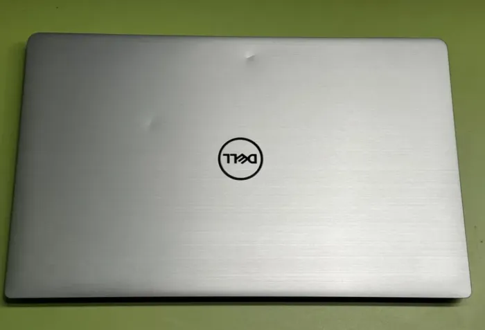 Ультрабук Б класс Dell Latitude 9520 / 15.6"  IPS / Intel Core i7-1185G7 (4(8) ядра по 4.8GHz) / 32GB DDR4 / 256GB SSD / IRIS Xe graphics б/в - зображення 7