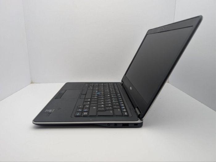 Ноутбук Б-клас Dell Latitude E7440 / 14" (1920x1080) IPS / Intel Core i5-4300U (2 (4) ядра по 1.9 - 2.9 GHz) / 8 GB DDR3 / 120 GB SSD / Intel HD Graphics 4400 / WebCam б/в - изображение 5