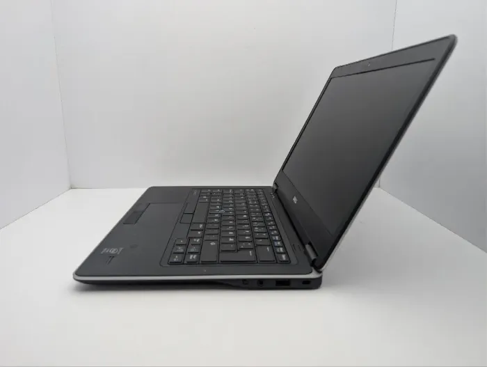 Ноутбук Б-клас Dell Latitude E7440 / 14" (1920x1080) IPS / Intel Core i5-4300U (2 (4) ядра по 1.9 - 2.9 GHz) / 8 GB DDR3 / 120 GB SSD / Intel HD Graphics 4400 / WebCam б/в - зображення 5