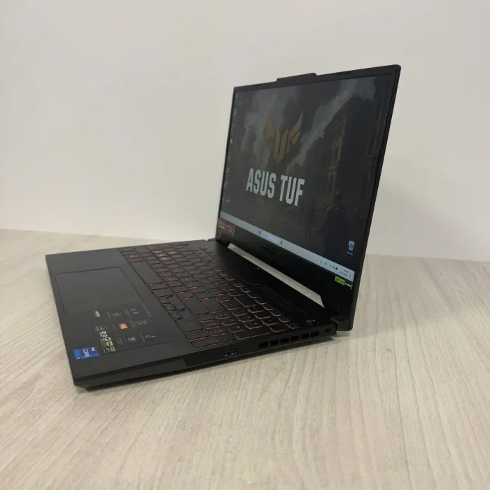 Ігровий ноутбук Asus TUF F15 FX507ZV / 15,6" (1920x1080) IPS / Intel Core i7-12700H (14 (20) ядер по 3,5 - 4,7 ГГц) / 16 ГБ DDR4 / 512 ГБ SSD / nVidia GeForce RTX 4060, 8 ГБ GDDR6, 128-біт / WebCam б/в - изображение 5