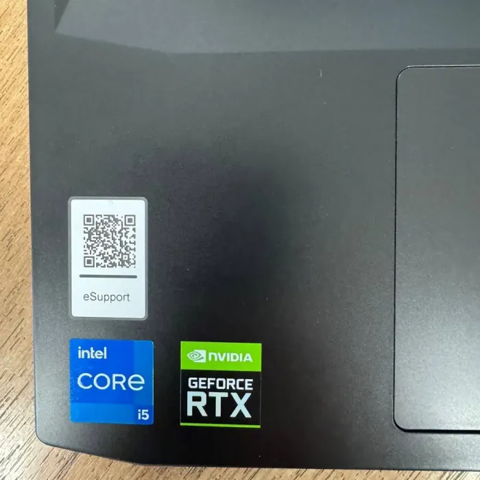 Ігровий ноутбук Б-клас Lenovo IdeaPad Gaming 3 15IHU6 / 15.6" (1920x1080) IPS / Intel Core i5-11300H (4 (8) ядра по 2.6 - 4.4 GHz) / 8 GB DDR4 / 256 GB SSD / nVidia GeForce RTX 3050, 4 GB GDDR6, 128-bit / WebCam б/в - зображення 8