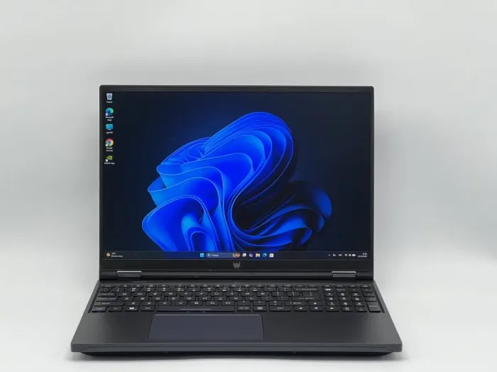 Ігровий ноутбук Acer Predator Helios 16 PH16-71-948L / 16" (2560x1600) IPS / Intel Core i9-13900HX (24 (32) ядра по 2,2 - 5,4 ГГц) / 32 ГБ DDR5 / 960 ГБ SSD / nVidia GeForce RTX 4080, 12 ГБ GDDR6, 192-біт / Веб-камера б/в - зображення 2