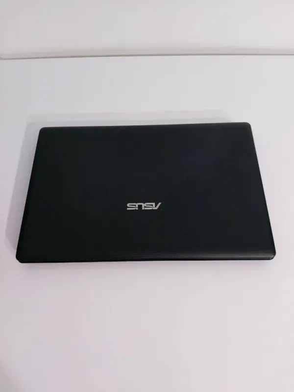 Ноутбук Asus ASUSPRO Essential P751JA / 17.3" (1600x900) TN / Intel Core i3-4000M (2 (4) ядра по 2.4 GHz) / 8 GB DDR3 / 256 GB SSD / Intel HD Graphics 4600 / WebCam / DVD-ROM б/в - зображення 6
