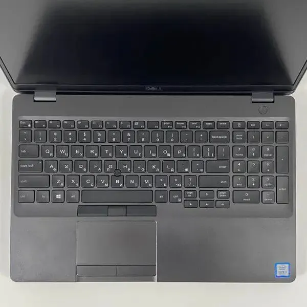 Ноутбук Dell Latitude 5500 / 15.6" (1920x1080) IPS / Intel Core i5-8265U (4 (8) ядра по 1.6 - 3.9 GHz) / 16 GB DDR4 / 256 GB SSD / Intel UHD Graphics / HDMI / WebCam б/в - зображення 3