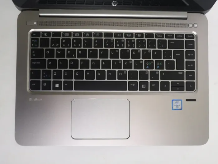 Ноутбук Б-клас HP EliteBook 1040 G3 / 14" (2560x1440) IPS / Intel Core i5-6300U (2 (4) ядра по 2.5 - 3.0 GHz) / 8 GB DDR4 / 256 GB SSD / Intel HD Graphics 520 / WebCam / HDMI / Windows 10 Pro б/в - зображення 3