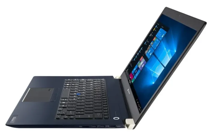 Ультрабук Toshiba Tecra X40 / 14" (1920x1080) TN / Intel Core i5-7200U (2 (4) ядра по 2.5 - 3.1 GHz) / 8 GB DDR4 / 240 GB SSD / Intel HD Graphics 620 / WebCam / Win 10 Pro б/в - зображення 4