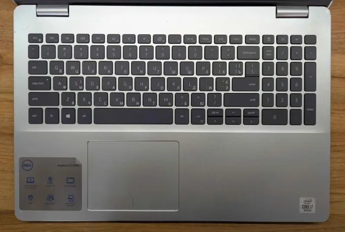 Ноутбук Б-клас Dell Inspiron 5593 / 15.6" (1920x1080) IPS / Intel Core i7-1065G7 (4 (8) ядра по 1.3 - 3.9 GHz) / 16 GB DDR4 / 480 GB SSD / Intel Iris Plus Graphics / WebCam / Windows 10 б/в - зображення 5