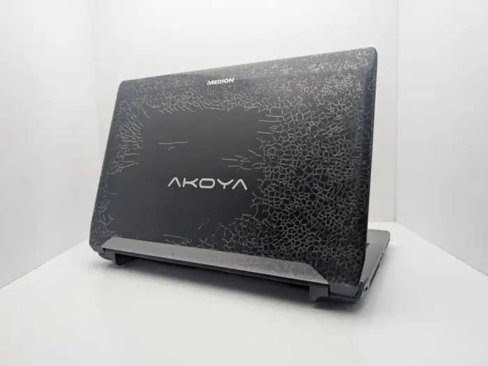 Ноутбук Medion Akoya E6228 / 15.6" (1366x768) TN / Intel Core i3-2350M (2 (4) ядра по 2.3 GHz) / 6 GB DDR3 / 120 GB SSD / Intel HD Graphics 3000 / WebCam б/в - зображення 8