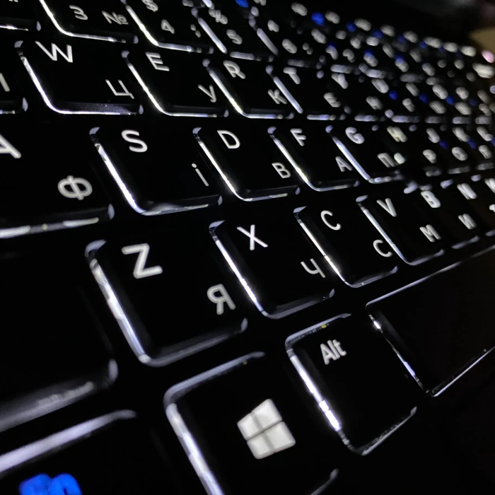 Ультрабук Dell Latitude 5490 / 14" (1920x1080) IPS Touch / Intel Core i5-8250U (4 (8) ядра по 1.6 - 3.4 GHz) / 16 GB DDR4 / 256 GB SSD / Intel UHD Graphics 620 / WebCam / HDMI б/в - зображення 6