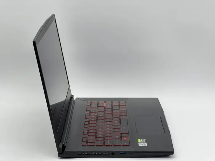 Ігровий ноутбук MSI GF63 Thin 10UC-440US / 15.6" (1920x1080) IPS / Intel Core i5-10500H (6 (12) ядер по 2.5 - 4.5 GHz) / 16 GB DDR4 / 480 GB SSD / nVidia GeForce RTX 3050, 4 GB GDDR6, 128-bit / WebCam б/в - зображення 3
