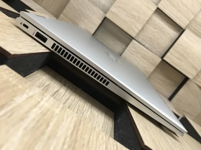 Ноутбук-трансформер Б-клас HP ProBook x360 435 G8 / 13.3" (1920x1080) IPS Touch / AMD Ryzen 7 5800U (8 (16) ядра по 1.9 - 4.4 GHz) / 16 GB DDR4 / 256 GB SSD M.2 / AMD Radeon Graphics / WebCam б/в - зображення 5