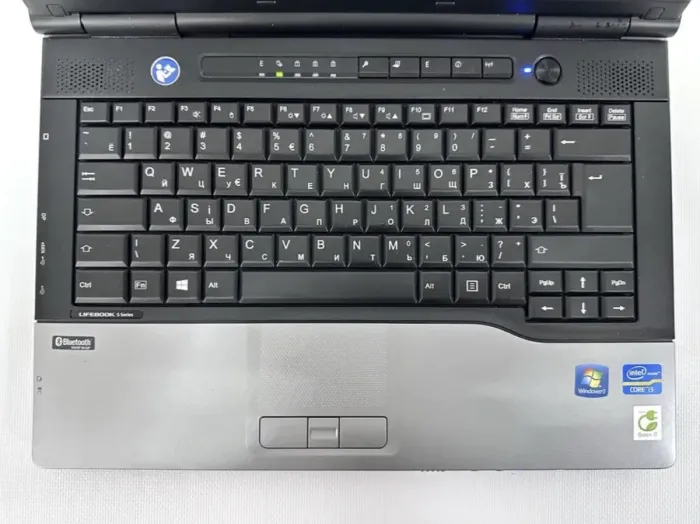 Ноутбук Fujitsu LifeBook S752 / 14" (1366x768) TN / Intel Core i5-3210M (2 (4) ядра по 2,5 - 3,1 ГГц) / 8 ГБ DDR3 / 120 ГБ SSD / Intel HD Graphics 4000 + гравірування клавіатури б/в - зображення 7