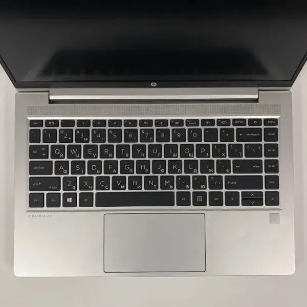 Ультрабук Б-клас HP ProBook 445 G8 / 14" (1920x1080) IPS / AMD Ryzen 5 5600U (6 (12) ядер по 2.3 - 4.2 GHz) / 16 GB DDR4 / 512 GB SSD / AMD Radeon Vega 7 Graphics / WebCam / Fingerprint б/в - зображення 3