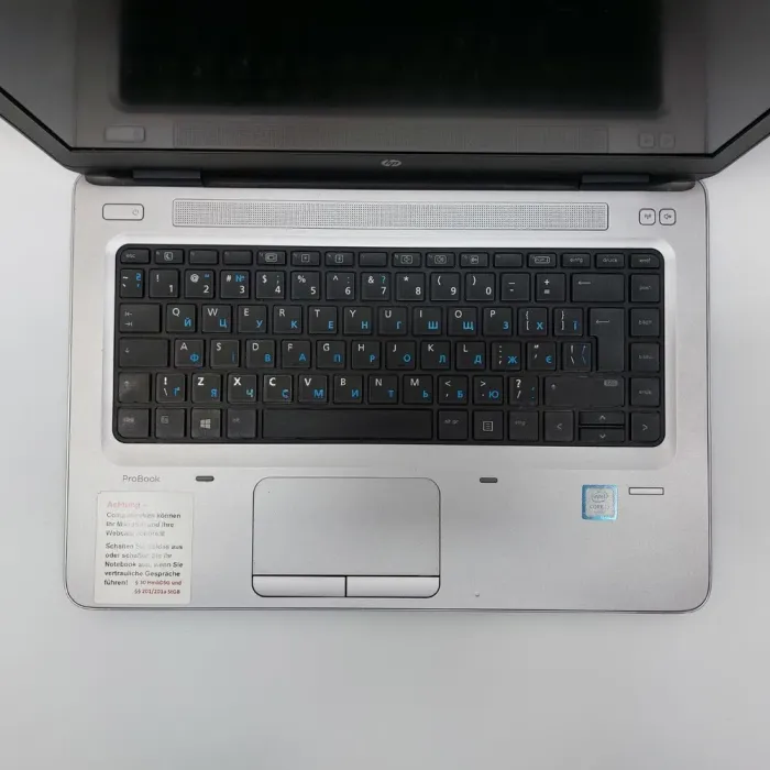 Ноутбук HP ProBook 640 G2 / 14" (1920x1080) TN / Intel Core i3-6100U (2 (4) ядра по 2.3 GHz) / 8 GB DDR4 / 256 GB SSD / Intel HD Graphics 520 / WebCam / DisplayPort б/в - зображення 3