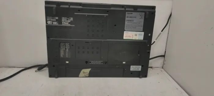 Ноутбук Toshiba Tecra A10 / 15.4" (1280x800) TN / Intel Core 2 Duo T6600 (2 ядра по 2.2 GHz) / 4 GB DDR2 / 160 GB HDD / nVidia Quadro NVS 150M, 256 MB DDR2, 64-bit / WebCam / DVD-ROM б/в - зображення 7