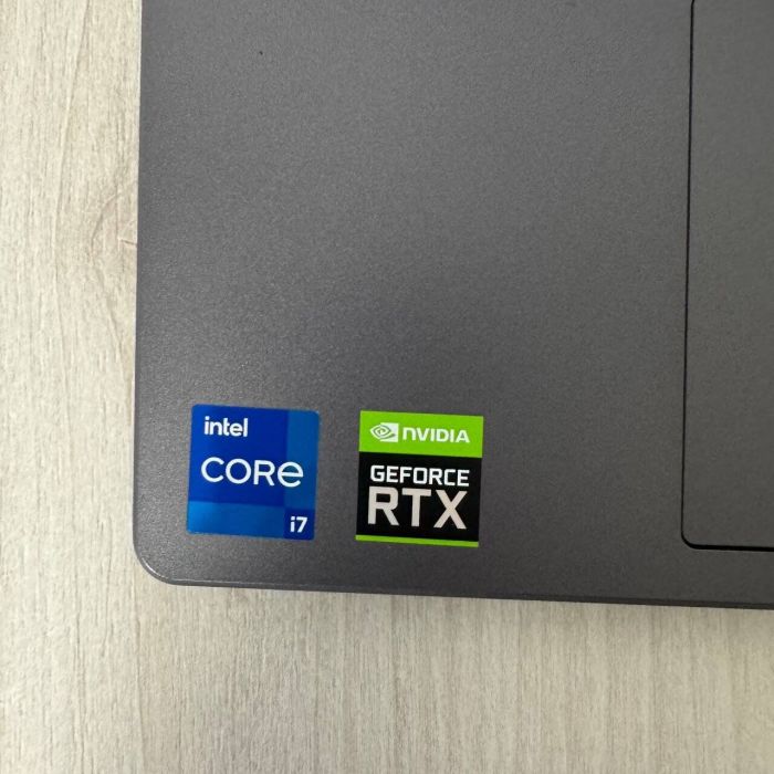 Ігровий ноутбук Б-клас Lenovo Legion 5 15IH7H / 15.6" (1920x1080) IPS / Intel Core i7-12700H (14 (20) ядер по 2.3 - 4.7 GHz) / 16 GB DDR5 / 1000 GB SSD NVMe / nVidia GeForce RTX 3060, 6 GB GDDR6, 192-bit / WebCam б/в - зображення 8