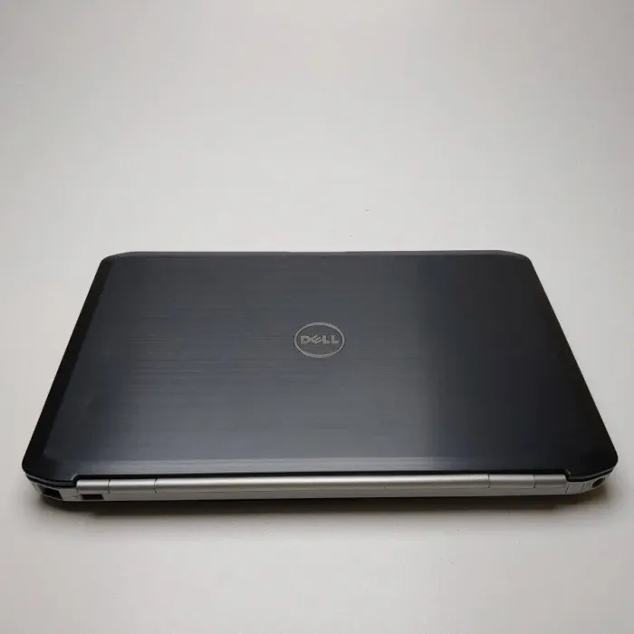 Ноутбук Dell Latitude E5520 / 15.6" TN / Intel Core i3-2330M (2(4) ядра по 2.2GHz) / 8GB DDR3 / 480GB SSD / HD Graphics 3000 / DVD-ROM / Win 10 Pro б/в - зображення 3