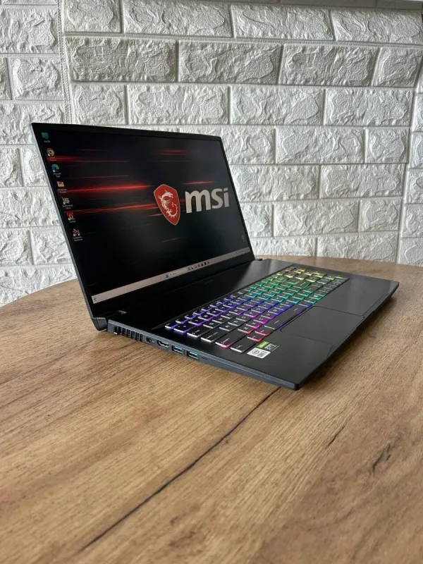 Ігровий ноутбук MSI GF75 Thin 10UEK / 15.6" (1920x1080) IPS / Intel Core i7-10750H (6 (12) ядер по 2.6 - 5.0 GHz) / 16 GB DDR4 / 512 GB SSD + 1000 GB HDD / nVidia GeForce RTX 3060, 6 GB GDDR6, 192-bit / WebCam б/в - зображення 4