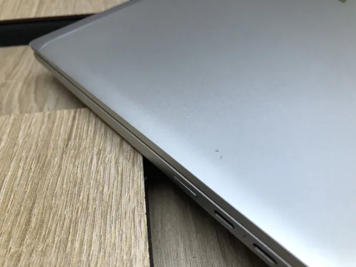 Ультрабук Б-клас HP EliteBook 840 G7 / 14" (1920x1080) IPS / Intel Core i7-10610U (4 (8) ядра по 1.8 - 4.9 GHz) / 8 GB DDR4 / 256 GB SSD M.2 / Intel UHD Graphics / WebCam / Fingeprint / HDMI б/в - зображення 11