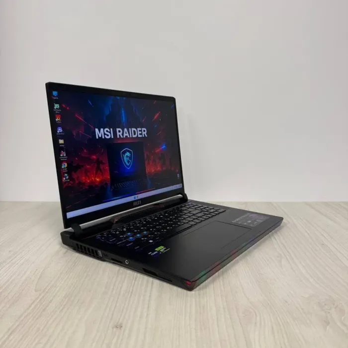 Ігровий ноутбук MSI Raider GE78HX 13VH / 17.3" (2560x1440) IPS / Intel Core i9-13950HX (24 (32) ядра по 2,2 - 5,5 ГГц) / 32 ГБ DDR5 / 2000 ГБ SSD NVMe / nVidia GeForce RTX 4080, 12 ГБ GDDR6, 192-bit / WebCam б/в - зображення 4