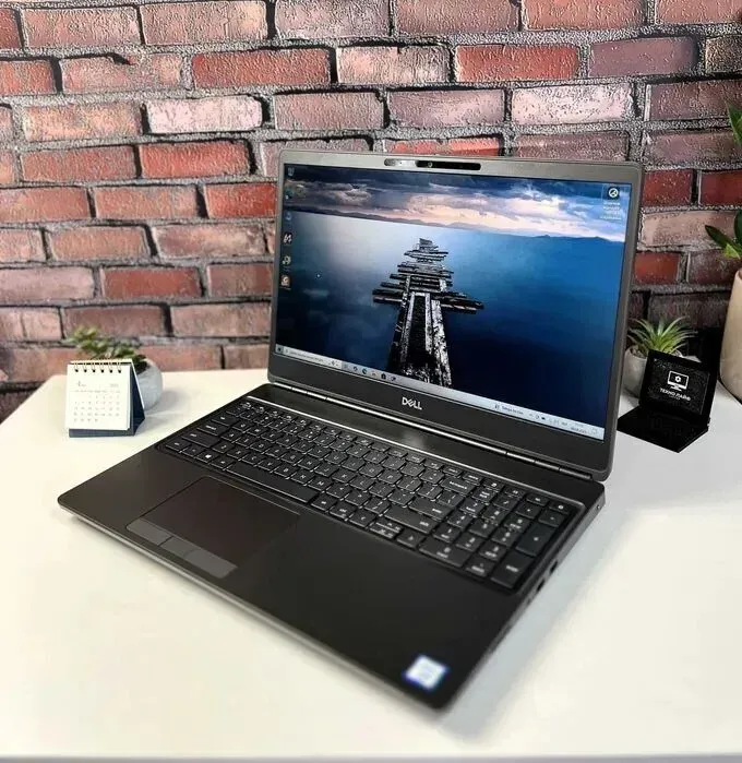 Мобільна робоча станція Dell Precision 7550 / 15.6" (1920x1080) IPS / Intel Xeon W-10855M (6 (12) ядер по 2.8 - 5.1 GHz) / 64 GB DDR4 / 1000 GB SSD M.2 / nVidia Quadro RTX 5000, 16 GB GDDR6, 256-bit / WebCam / Win 11 Pro б/в - зображення 9