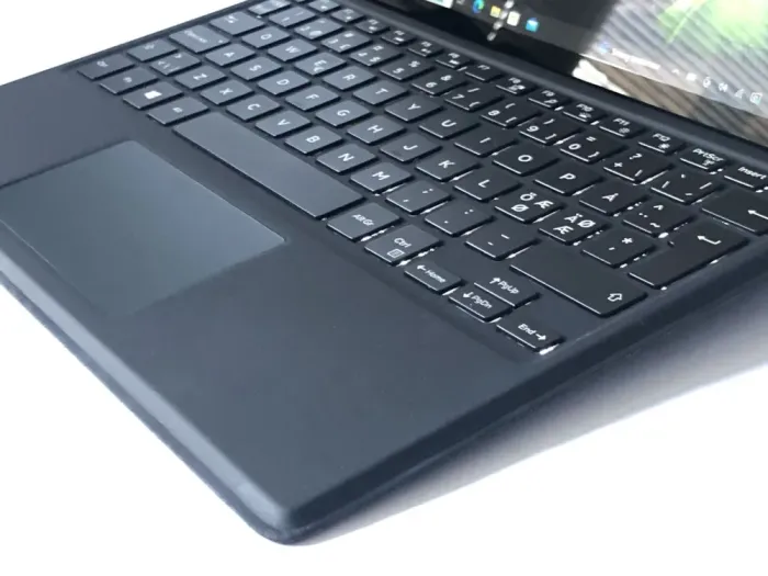 Нетбук-трансформер Б-клас Dell Latitude 5290 2-in-1 / 12.5" (1920x1080) IPS Touch / Intel Core i5-8350U (4 (8) ядра по 1.7 - 3.6 GHz) / 8 GB DDR4 / 128 GB SSD / Intel UHD Graphics 620 / WebCam / Win 10 Pro б/в - зображення 8