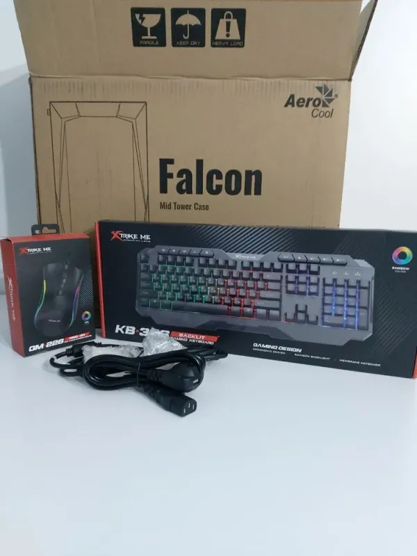 Ігровий ПК AeroCool PGS FALCON-A-BK-V1 FRGB Tower / Intel Core i5-8500 (6 ядер по 3.0 - 4.1 GHz) / 32 GB DDR4 / 256 GB SSD M.2 + 1000 GB SSD / AMD Radeon RX 5700, 8 GB GDDR6, 256-bit / 600W б/в - зображення 3