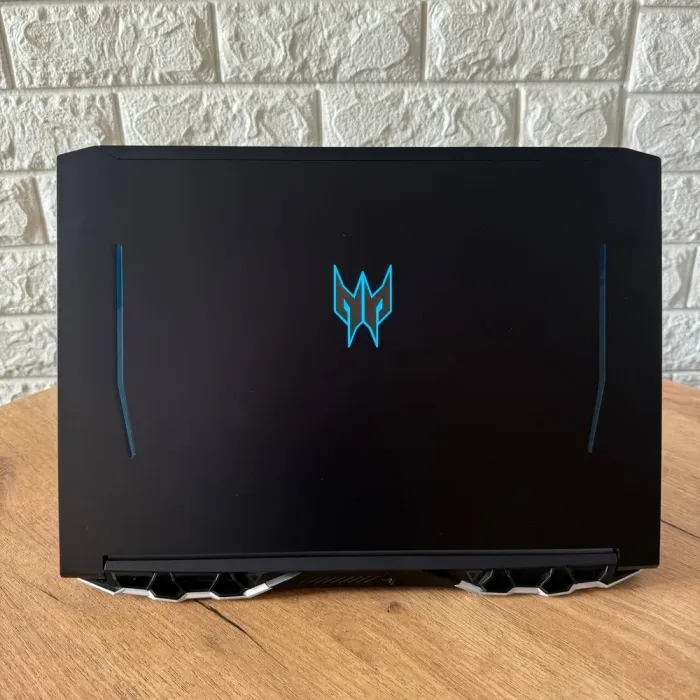 Ігровий ноутбук Acer Predator Helios 300 PH315-53 / 15.6" (1920x1080) IPS / Intel Core i7-10750H (6 (12) ядер по 2.6 - 4.8 GHz) / 16 GB DDR4 / 512 GB SSD / nVidia GeForce RTX 2060, 6 GB GDDR6, 192-bit / WebCam б/в - зображення 3