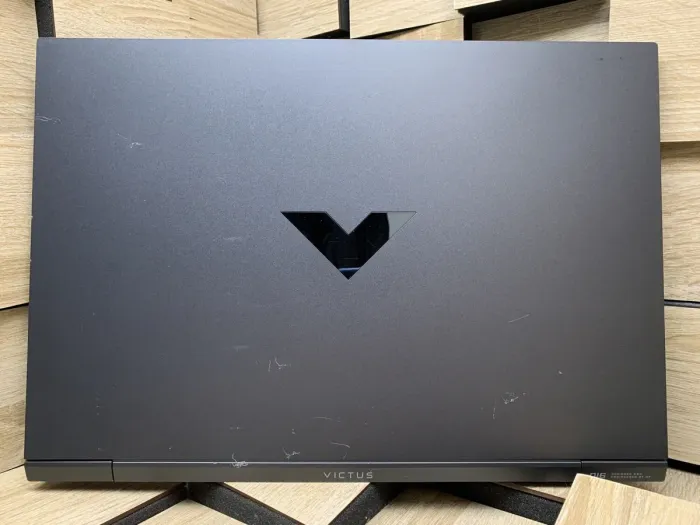 Ігровий ноутбук Б-клас HP Victus 16-E1123NW / 16.1" (1920x1080) IPS / AMD Ryzen 7 6800H (8 (16) ядер по 3.2 - 4.7 GHz) / 16 GB DDR4 / 1000 GB SSD M.2 / nVidia GeForce RTX 3050 Ti, 4 GB GDDR6, 128-bit / WebCam б/в - зображення 8