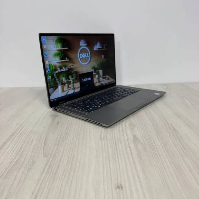 Ультрабук-трансформер Dell Latitude 9510 2 in 1 / 15.6" (1920x1080) IPS Touch / Intel Core i7-10810U (6 (12) ядер по 1.1 - 4.9 GHz) / 16 GB DDR4 / 512 GB SSD NVMe / Intel UHD Graphics / WebCam б/в - зображення 4