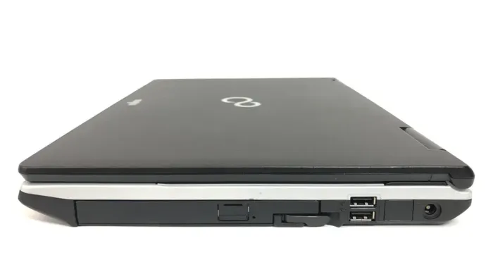 Ноутбук Fujitsu LifeBook S751 / 14" (1366x768) TN / Intel Core i5-2520M (2 (4) ядра по 2.5 - 3.2 GHz) / 4 GB DDR3 / 320 GB HDD / Intel HD Graphics 3000 / WebCam / DVD-ROM б/в - зображення 5