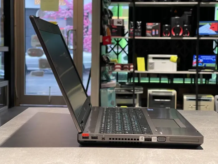 Ноутбук HP ProBook 6570b / 15.6" TN / Intel Core i5-3210M (2(4) ядра по 2.5-3.1 GHz) / 4GB DDR3 / 120GB SSD / HD Graphics 4000 / WebCam б/в - зображення 3