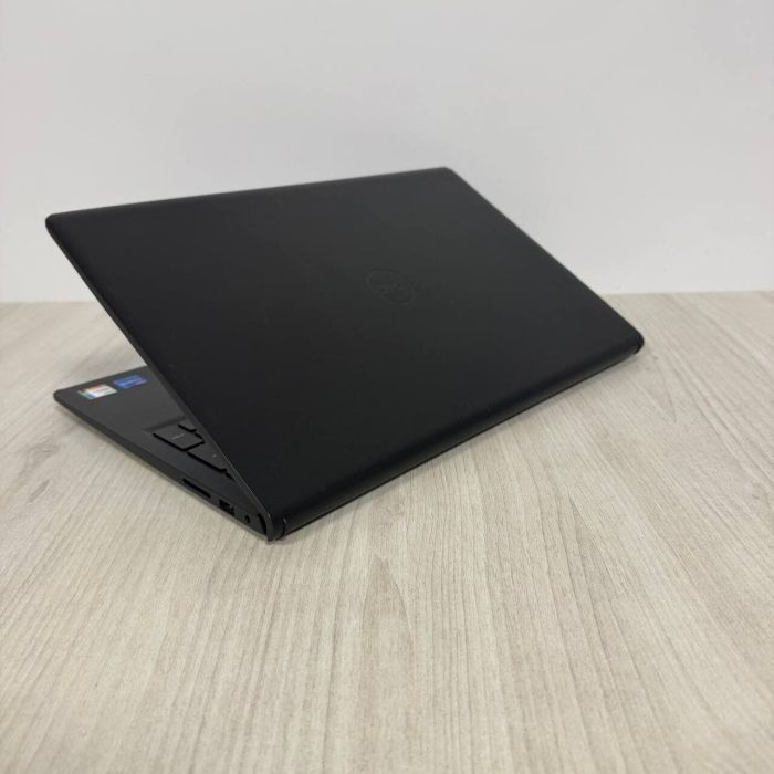 Ультрабук Б-клас Dell Inspiron 15 3511 / 15.6" (1920x1080) IPS / Intel Core i7-1165G7 (4 (8) ядра по 2.8 - 4.7 GHz) / 16 GB DDR4 / 512 GB SSD / Intel Iris Xe Graphics / WebCam б/в - зображення 6