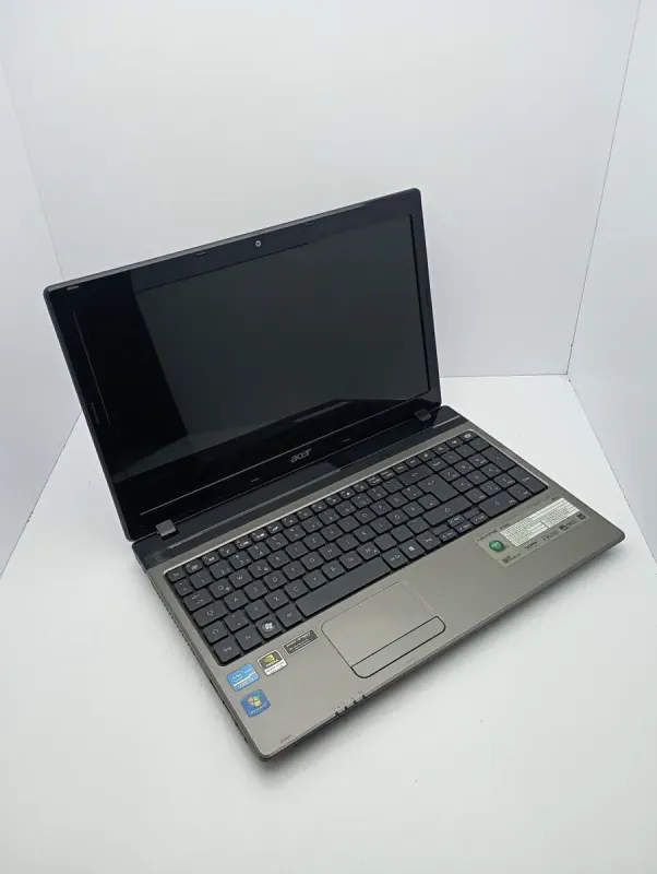 Ноутбук Б-клас Acer Aspire 5750G / 15.6" (1366x768) TN / Intel Core i5-2430M (2 (4) ядра по 2.4 - 3.0 GHz) / 6 GB DDR3 / 500 GB HDD / nVidia GeForce GT 520m, 1 GB DDR3, 64-bit / WebCam б/в - зображення 3