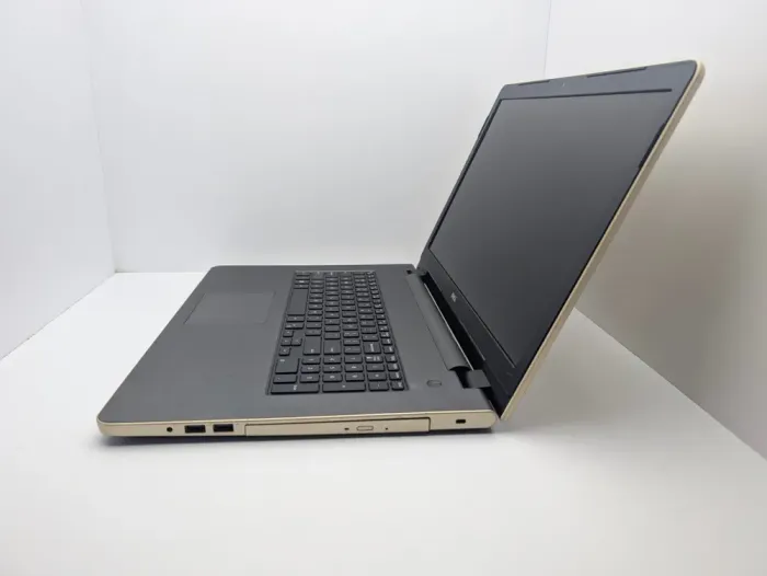 Ноутбук Dell Inspiron 15-5755 / 17.3" (1600x900) TN / AMD A8-7410 (4 ядра по 2.2 - 2.5 GHz) / 6 GB DDR3 / 240 GB SSD / AMD Radeon R5 Graphics / WebCam б/в - зображення 6