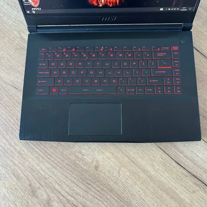 Ігровий ноутбук Б-клас MSI GF63 Thin 10SC / 15.6" (1920x1080) IPS / Intel Core i5-10500H (6 (12) ядер по 2.5 - 4.5 GHz) / 16 GB DDR4 / 256 GB SSD / nVidia GeForce GTX 1650 Max-Q, 4 GB GDDR6, 128-bit / WebCam б/в - зображення 7