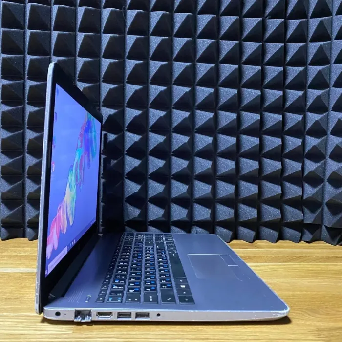 Ноутбук Б-клас HP 255 G7 / 15.6" (1366x768) TN / AMD Ryzen 3 3200U (2 (4) ядра по 2.6 - 3.5 GHz) / 8 GB DDR4 / 128 GB SSD / AMD Radeon Vega 3 Graphics / WebCam / DVD-ROM б/в - зображення 5